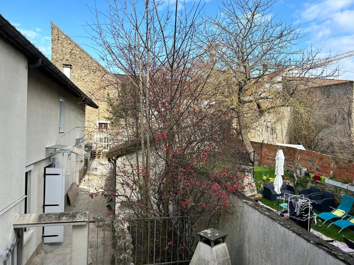 Chambre 14M2 Massy  Exterior photo