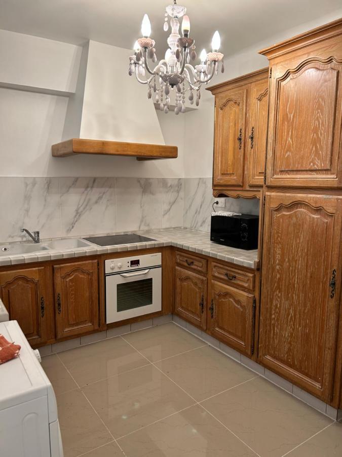 Chambre 14M2 Massy  Exterior photo